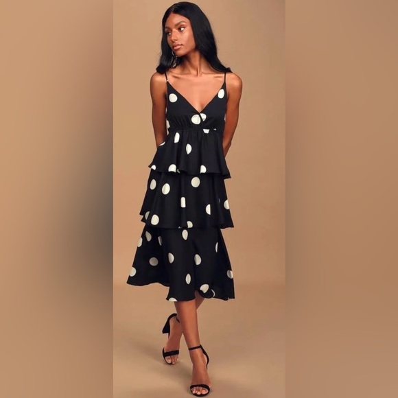 Tuckernuck Dresses & Skirts - Tuckernuck O.P.T Cava Black and White Polka Dot Tiered Midi Dress